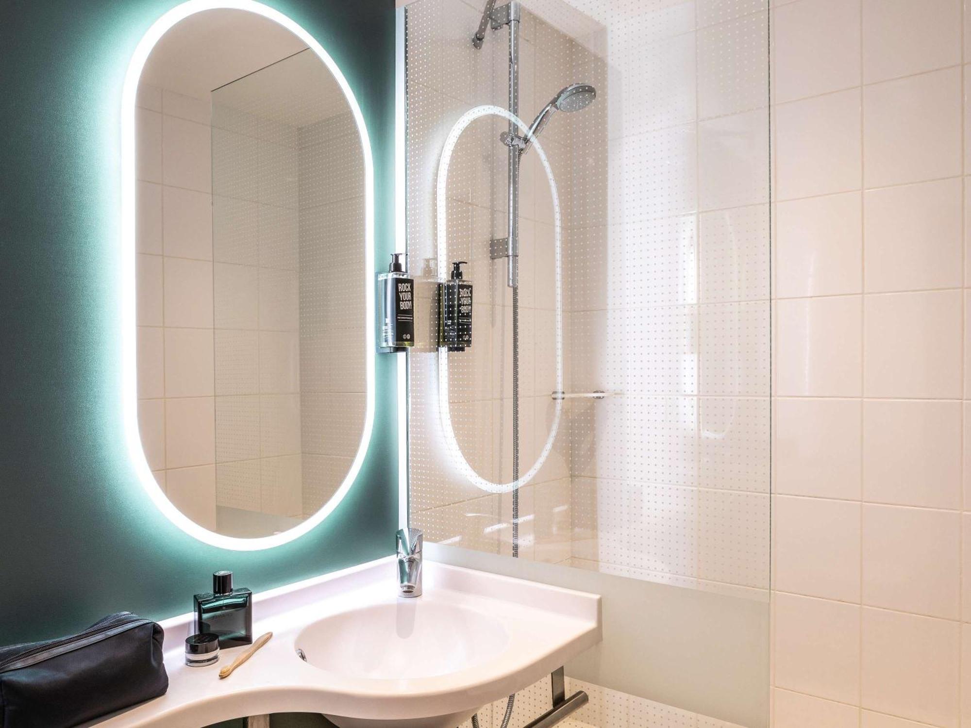 Ibis Maine Montparnasse Hotel Париж Екстериор снимка