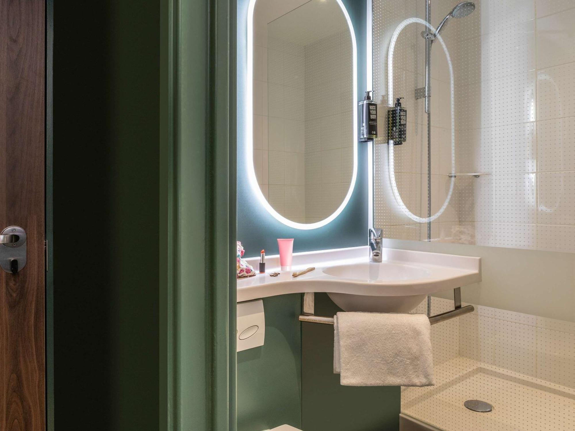 Ibis Maine Montparnasse Hotel Париж Екстериор снимка