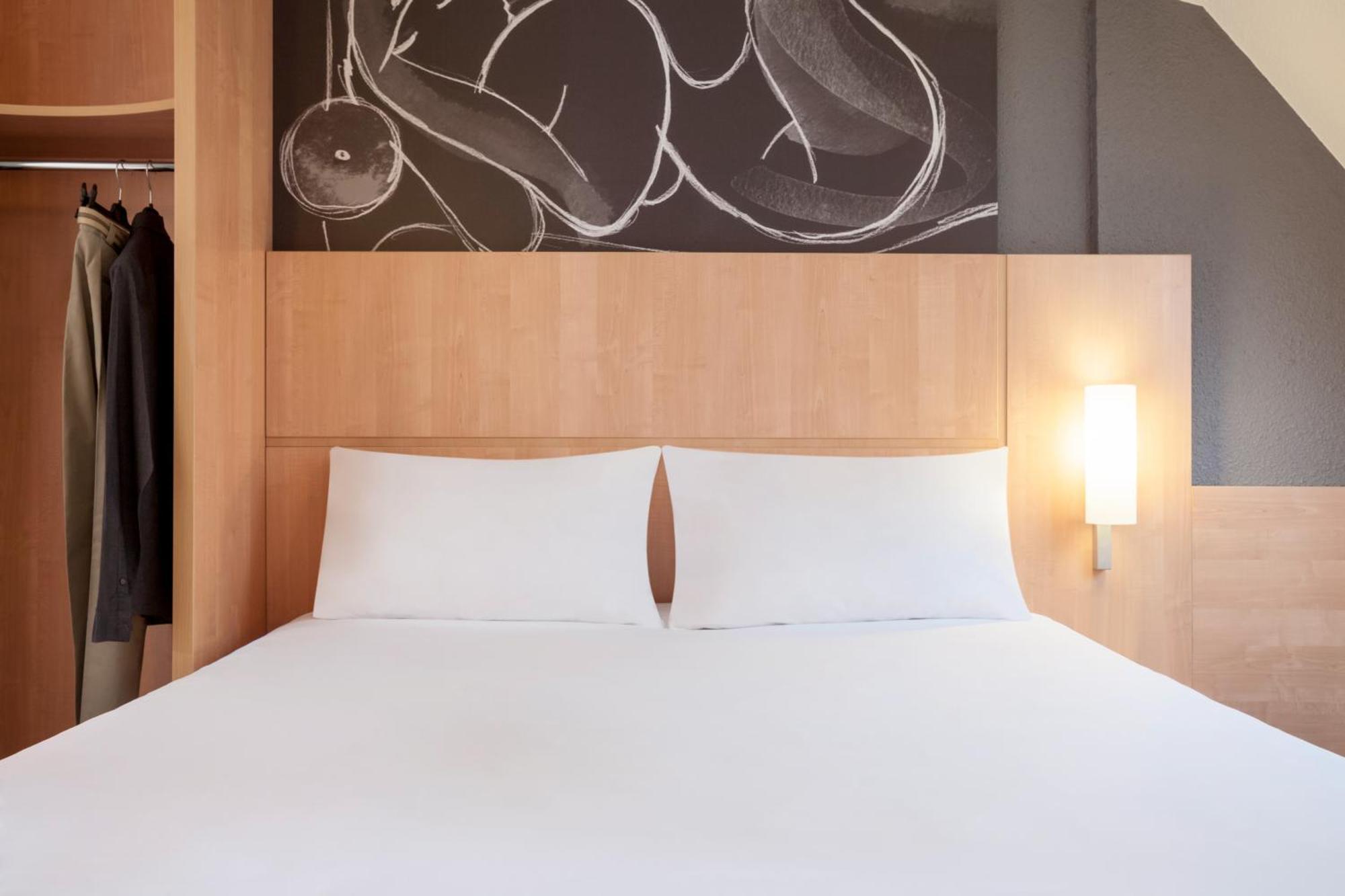 Ibis Maine Montparnasse Hotel Париж Екстериор снимка