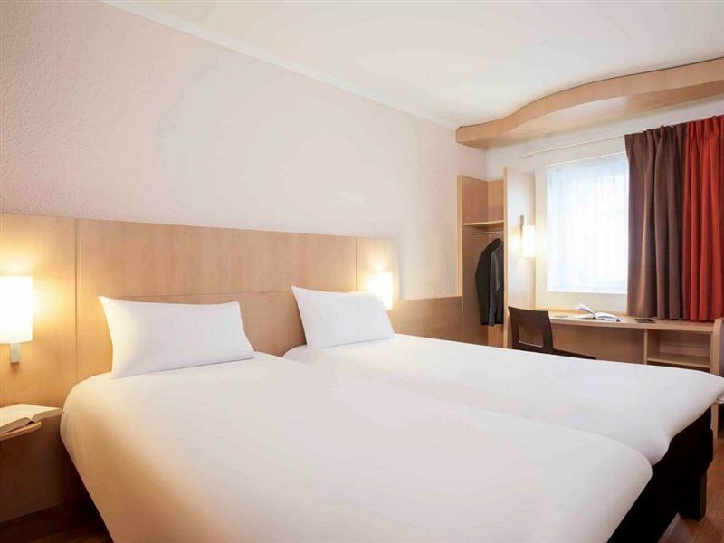 Ibis Maine Montparnasse Hotel Париж Екстериор снимка
